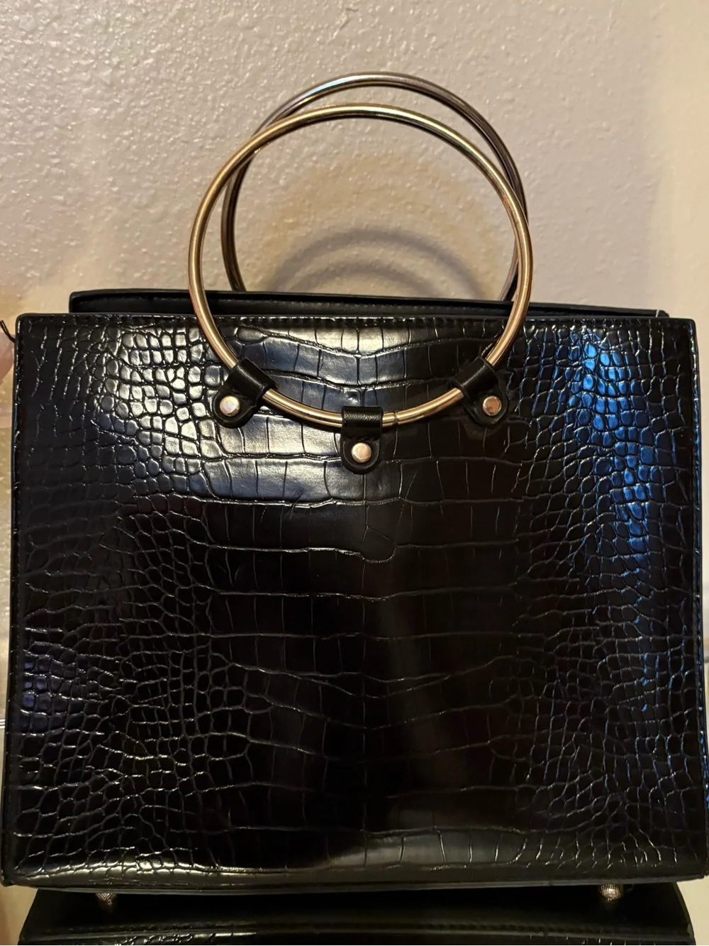 Black Croc-Embossed Ring Handle Tote - Unbranded